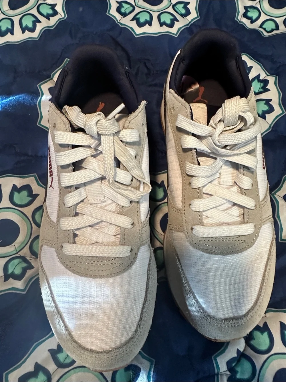 Puma Men's Beige and White Athletic Sneakers